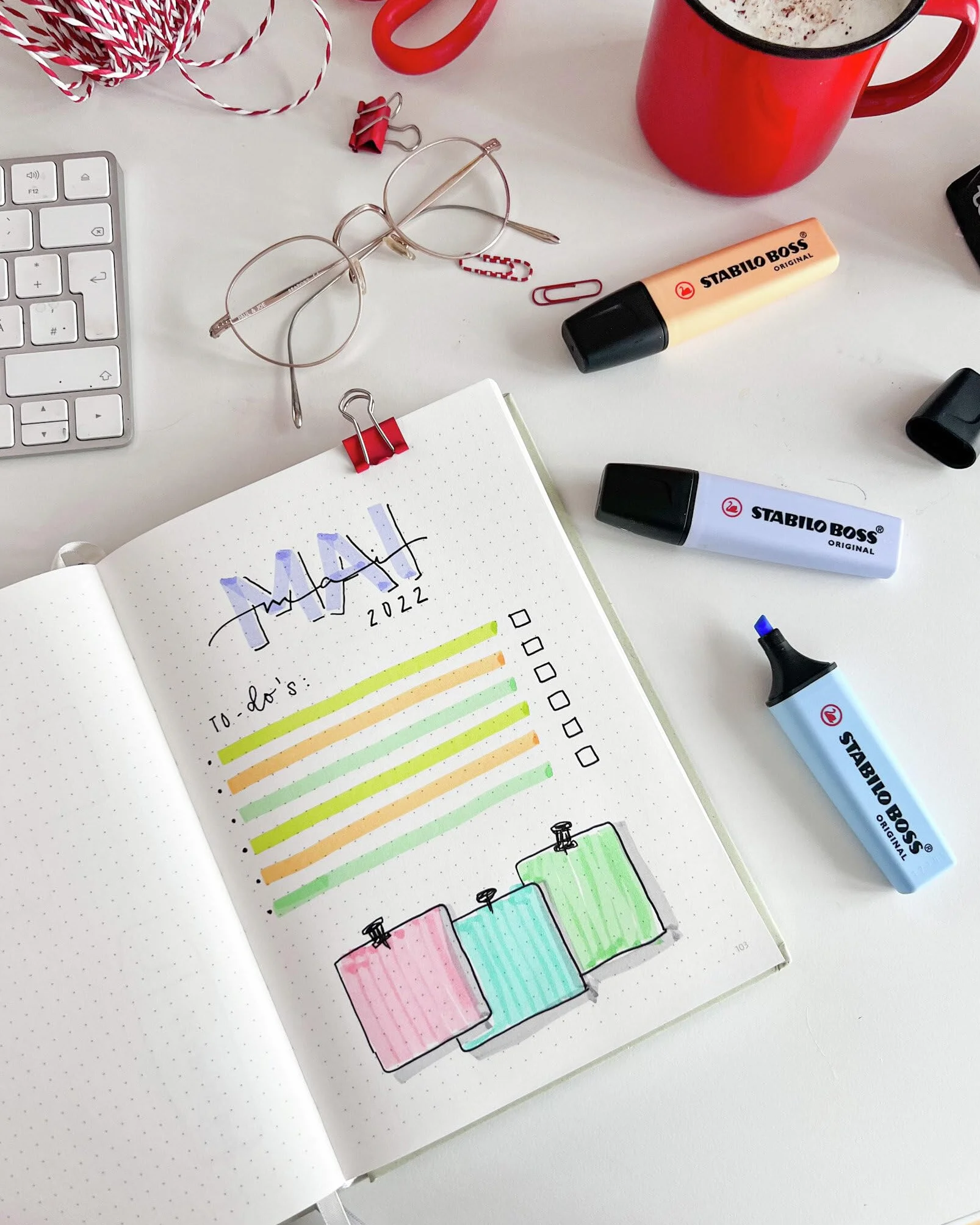 Zakreślacz - STABILO BOSS ORIGINAL Pastel etui 4 sztuki - kolory: błękitna bryza, świetlany pomarańcz, chłodna fuksja i mglisty szary