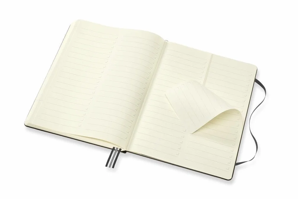 Moleskine Pro Project Planner, Professional Notebook, Hard Cover, X-Large 19x25 cm, Black, 288 Pages