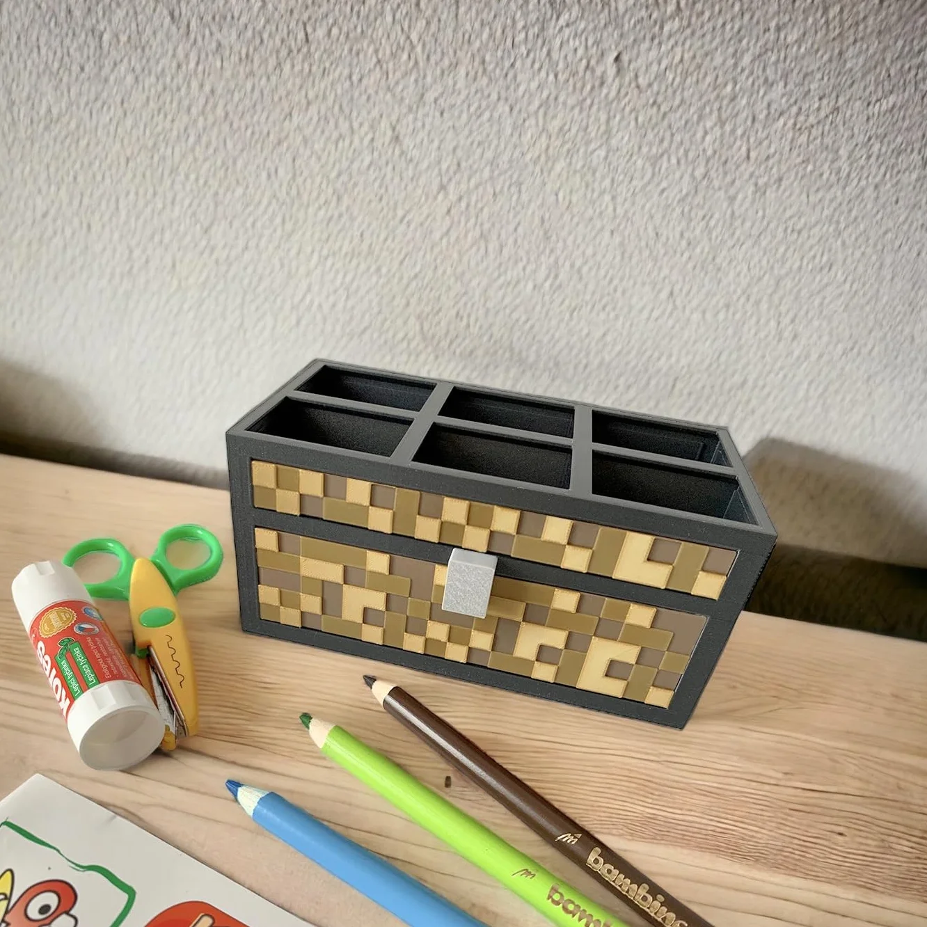 Organizer na kredki Minecraft przybornik na biurko dla dzieci pojemnik na długopisy brązowy