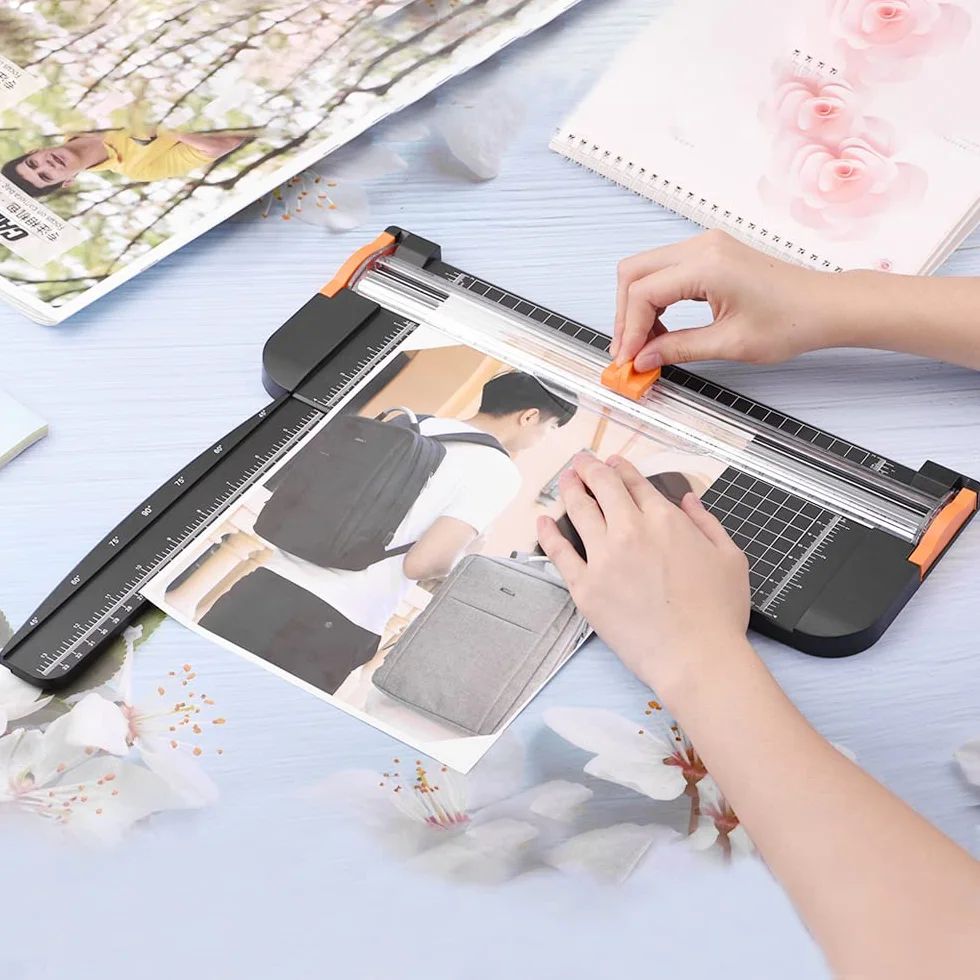 Retoo Przecinarka do papieru A4, maszyna tnąca, narzędzie do scrapbookingu do cięcia papieru, papieru rękodzielniczego, kartonu, etykiet, gilotyna do papieru, przecinarka do papieru, gilotyna, trymer