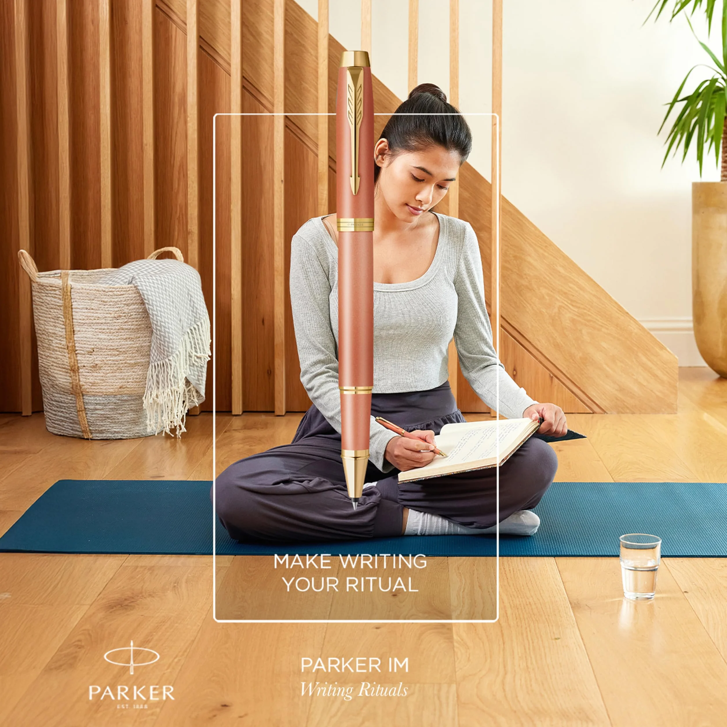 Pióro kulkowe Parker IM Writing Rituals, pomarańczowy odcień Uplifting Orange z gradientem i złotym wykończeniem, końcówka fine, czarny atrament, opakowanie prezentowe