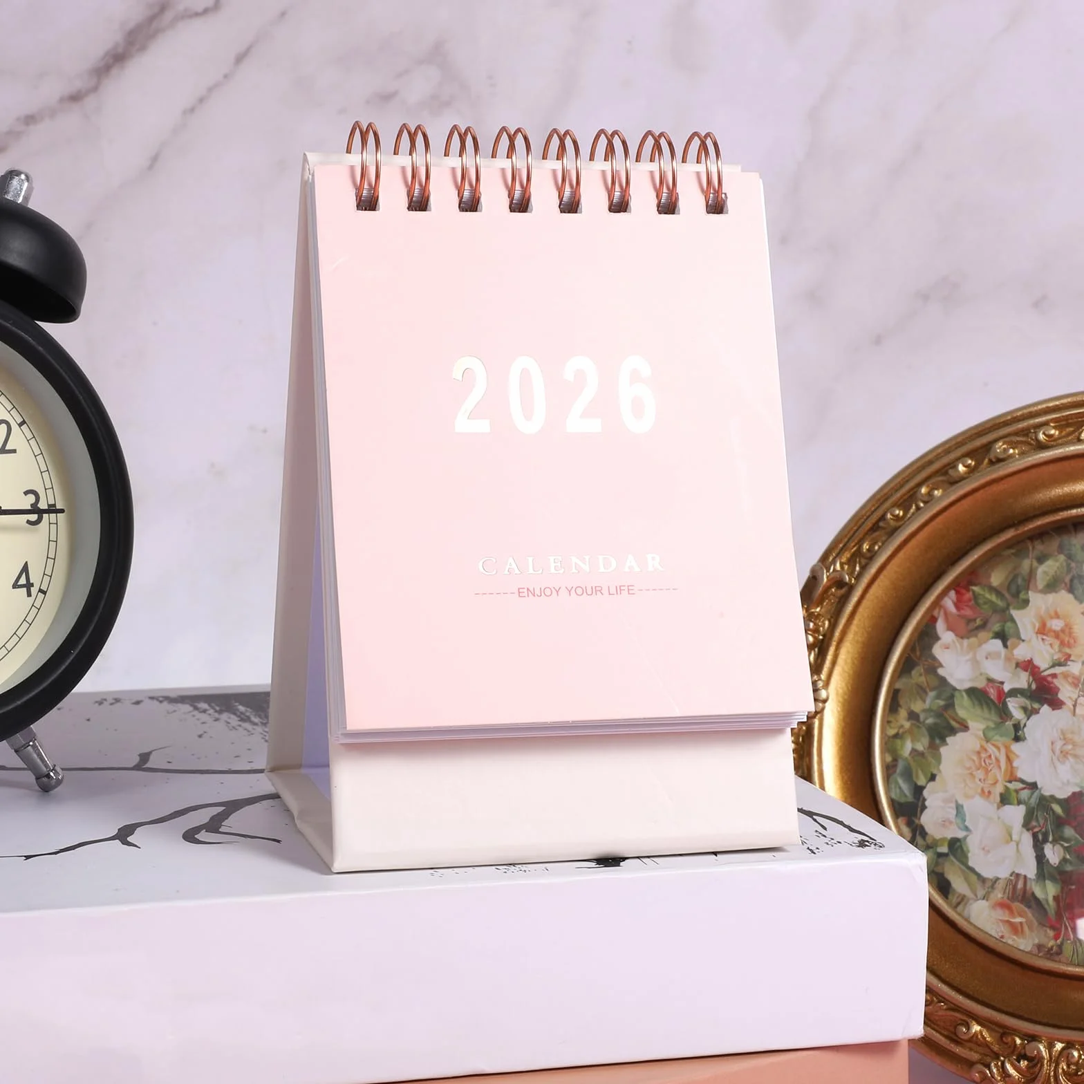 Kalendarz stojący 2026 mini stołowy odrywany różowy