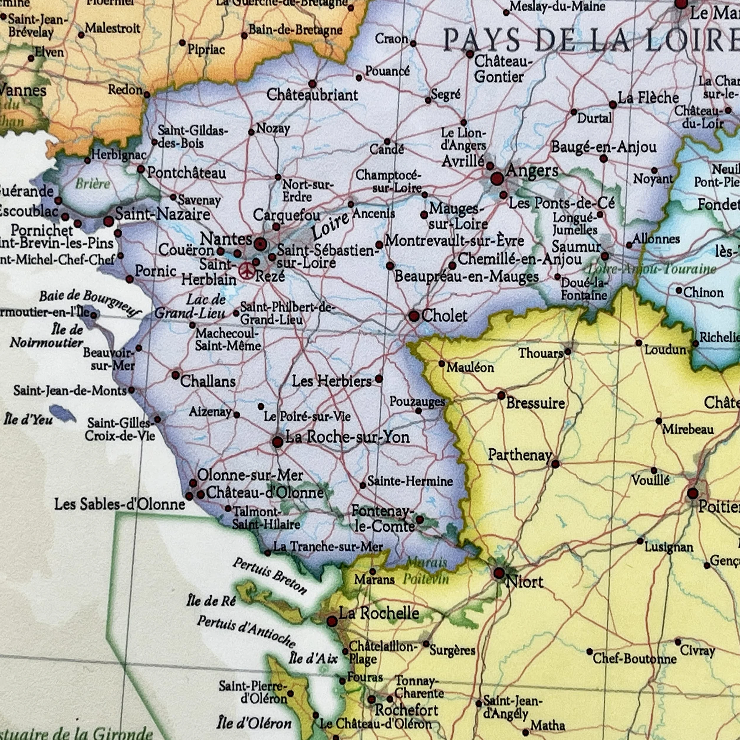 Mapa ścienna Francji klasyczny plakat 59 x 42 cm Maps International