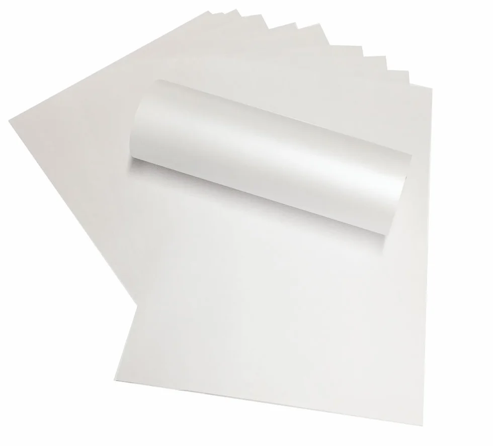 Papier satynowy biały, rozmiar A4, dwustronny, perłowy, 120 g/m2, nadaje się do drukarek atramentowych i laserowych, 20 ark