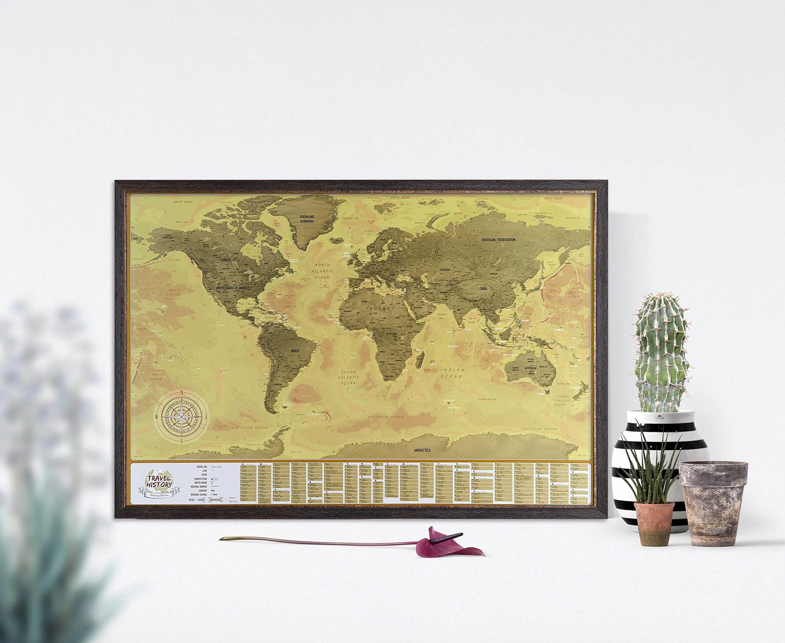 Mapa Świata do Zdrapywania z Flagami 84 x 57 cm