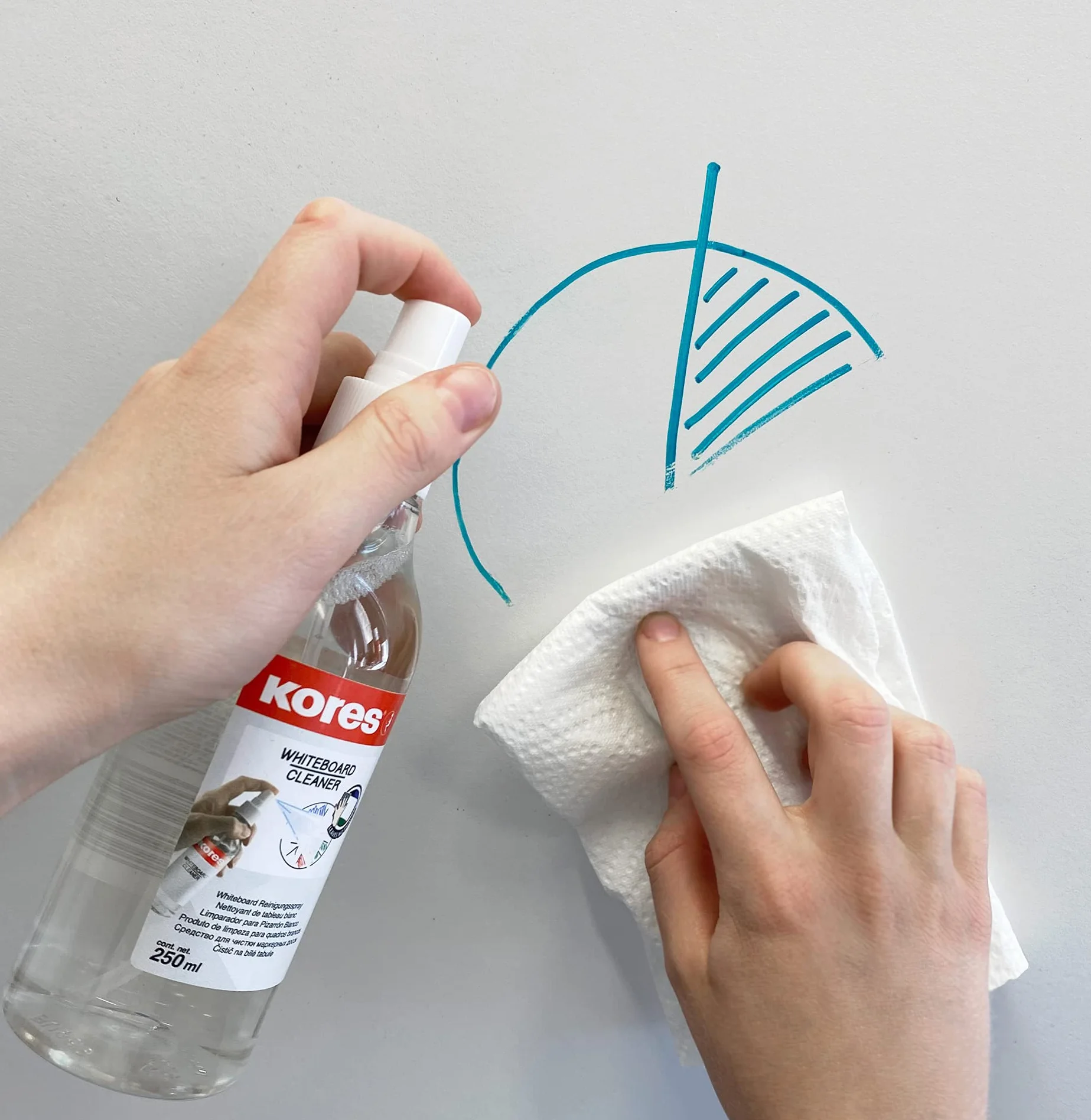 Kores Whiteboard spray czyszczący 250 ml