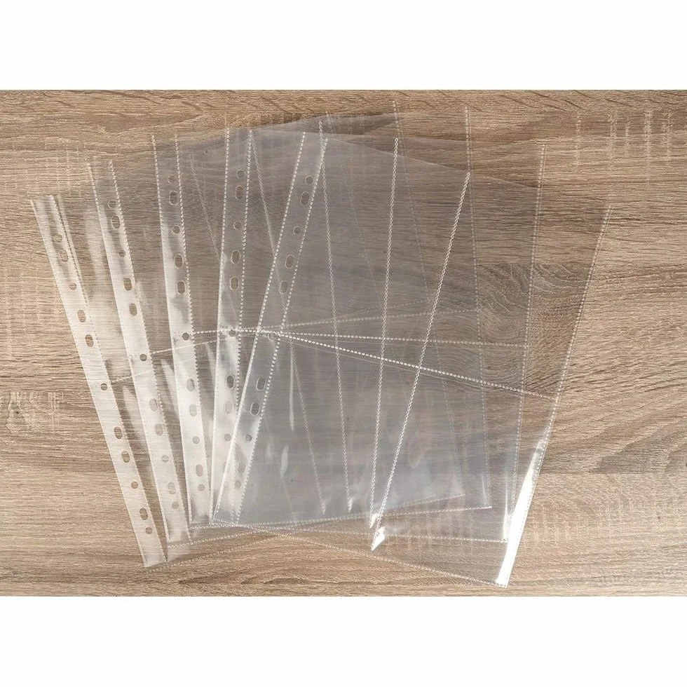 Ideen mit Herz Sammelhüllen | Klarsichthüllen | Prospekthüllen | DIN A4 | 4-geteilt | 4 Fächer je 10,8 x 15,2 cm | glasklar | 50 Stück | Fotohüllen | Postkartenhüllen