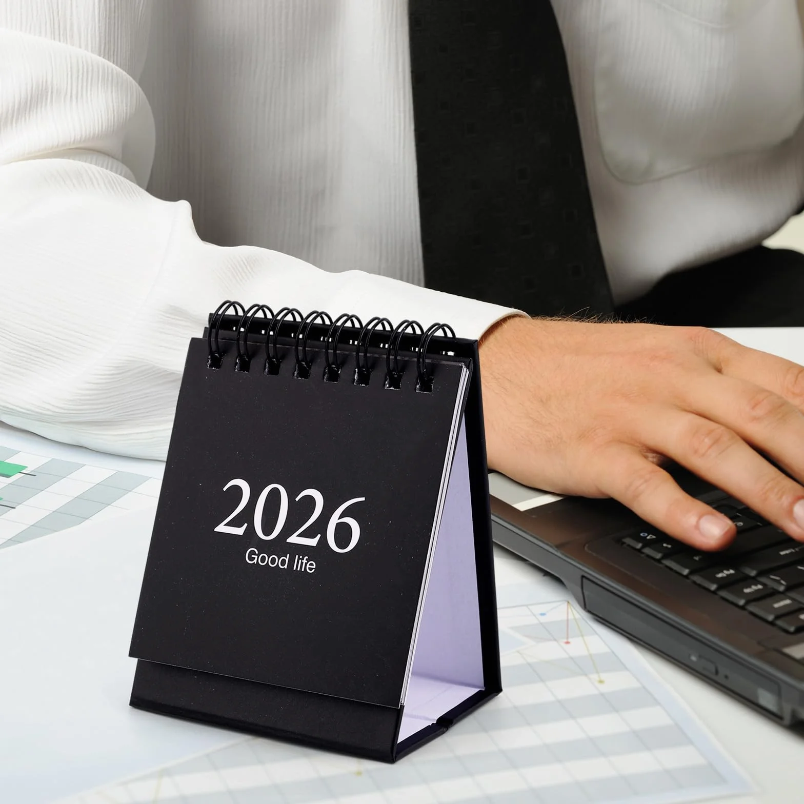Mini Kalendarz Biurkowy 2026-2027 z Naklejkami, Styczeń 2026 do Lipiec 2027 19 Miesięcy Mały Stojący Przerzutowy Kalendarz Podwójny Drut Oprawa Prosty Design dla Dom Szkoła Biuro (Czarny)