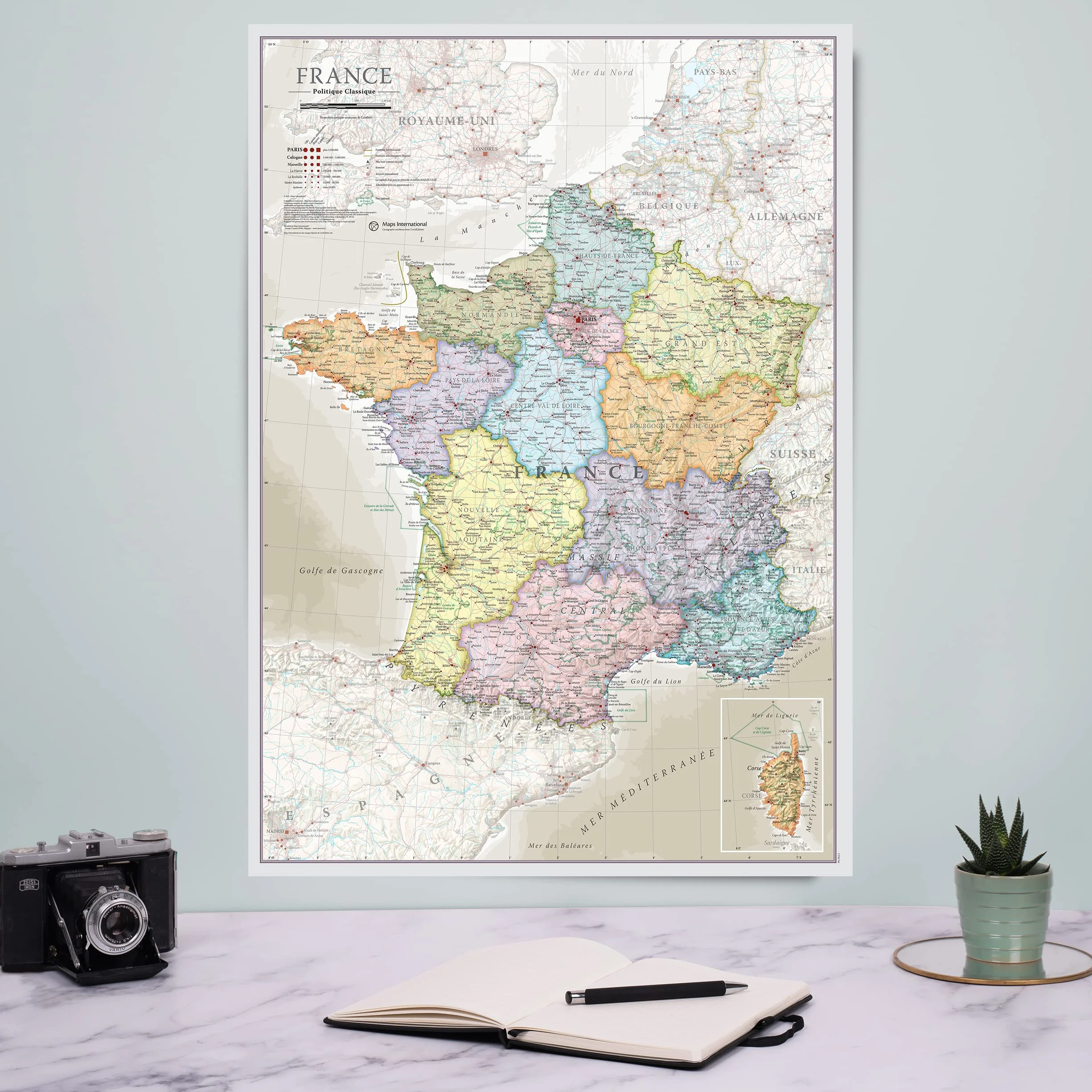 Mapa ścienna Francji klasyczny plakat 59 x 42 cm Maps International