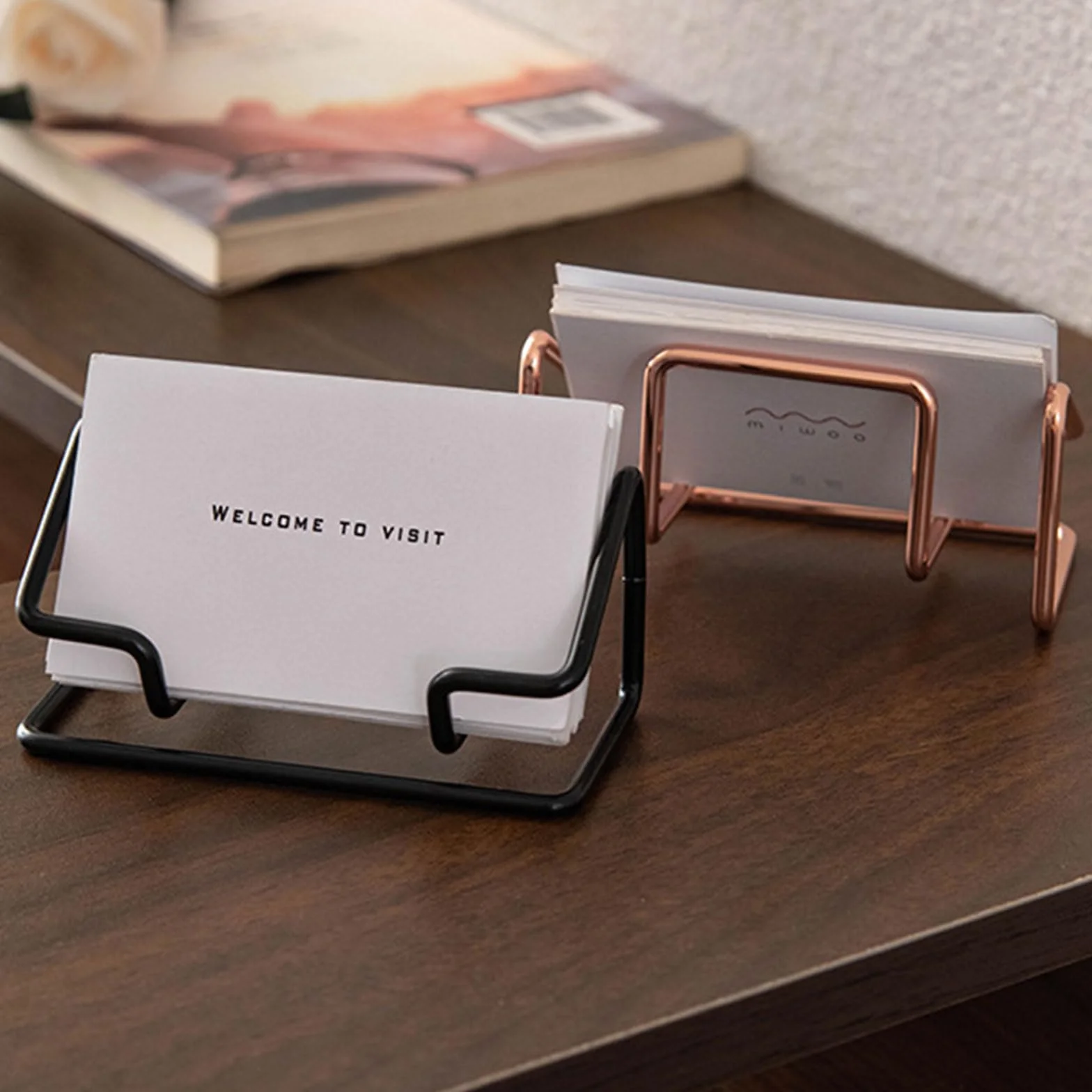Metalowy stojak na wizytówki, organizer na biurko, stojak ekspozycyjny do użytku biurowego, etui do przechowywania o dużej pojemności, elegancka ekspozycja na karty