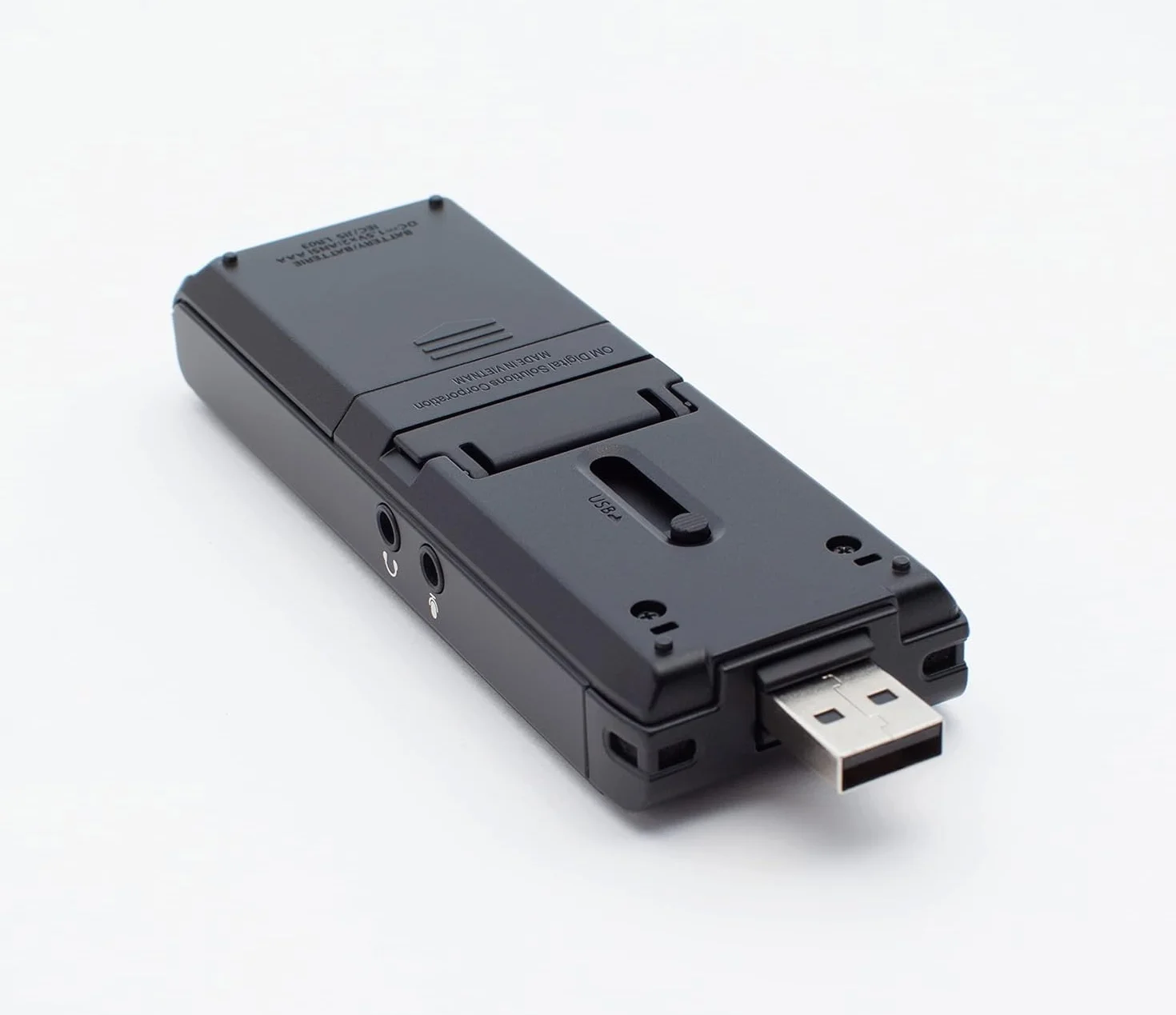 Wysokiej jakości dyktafon cyfrowy OM SYSTEM WS-883 z wbudowanymi mikrofonami stereofonicznymi, bezpośrednim połączeniem USB, balansem głosu, kasowaniem szumów, 8 GB pamięci, VCVA