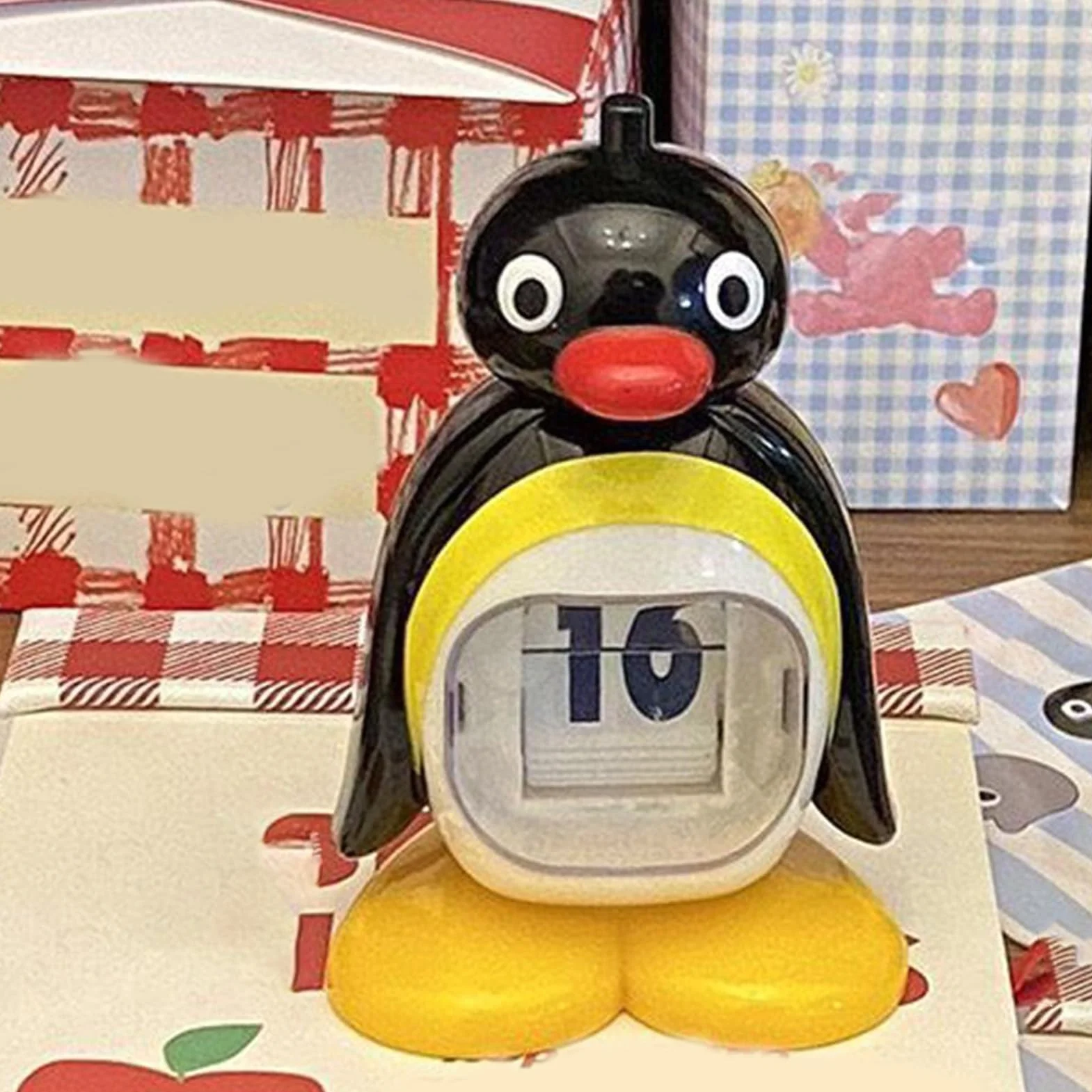 Kalendarz z pingwinem, dekoracja ze zwierz?tami, 8 x 6 x 10 cm naciskaj?ca wieczna ozdoba biurko, prezent urodzinowy retro, dekoracyjny element artystyczny do salonu, domu, miejsca pracy
