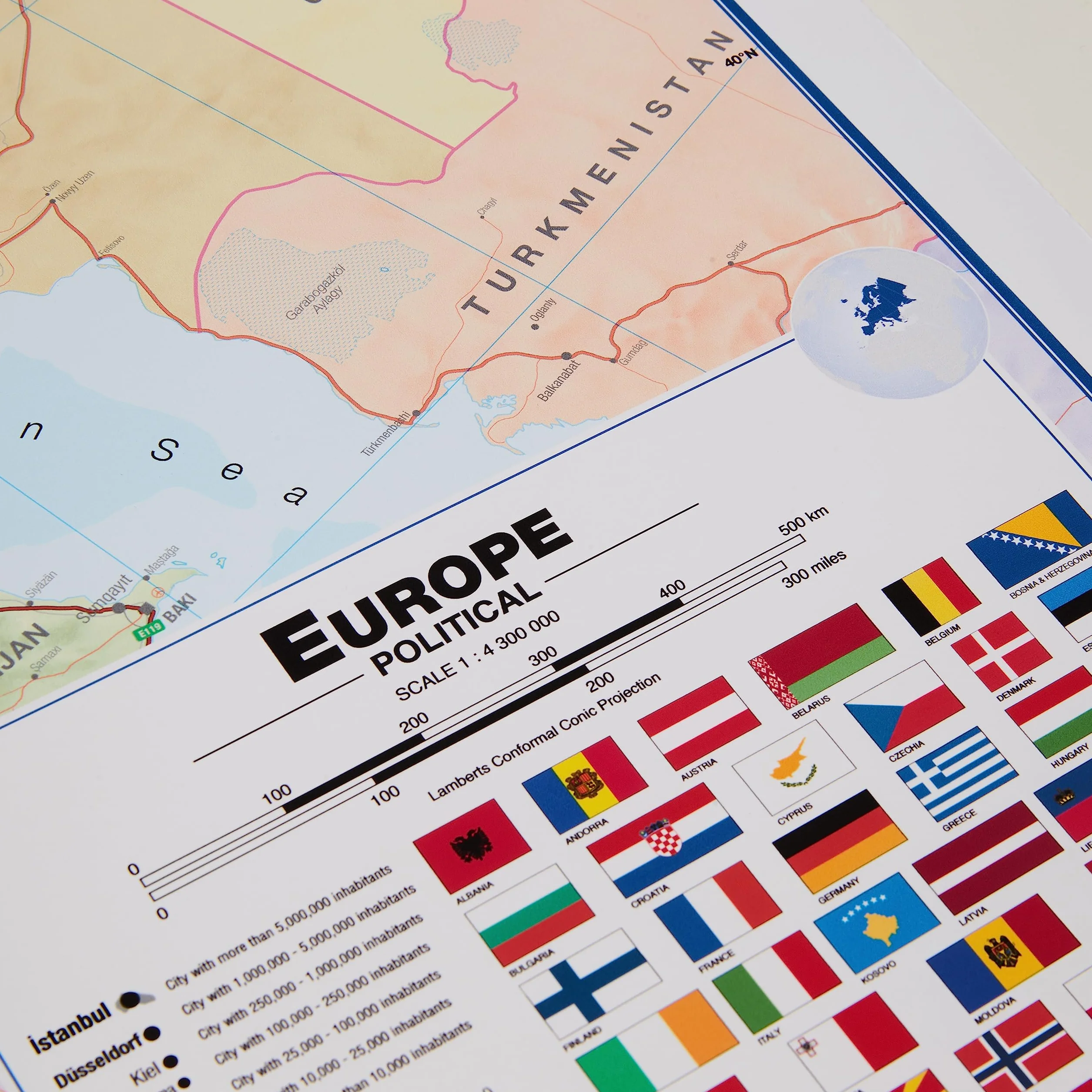 Maps International Duża mapa ścienna Europy polityczna laminowana 118,9x84,1 cm