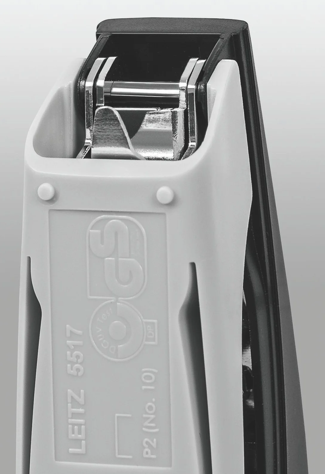 Leitz Mini zszywacz, na 10 arkuszy, ergonomiczny kształt, łącznie z pudełkiem na zszywki, czarny, seria NeXXt, 55176095