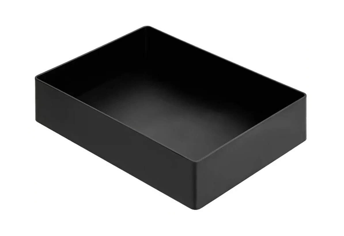 Amazon Basics – prostokątny plastikowy organizer, tacka na akcesoria, czarny.