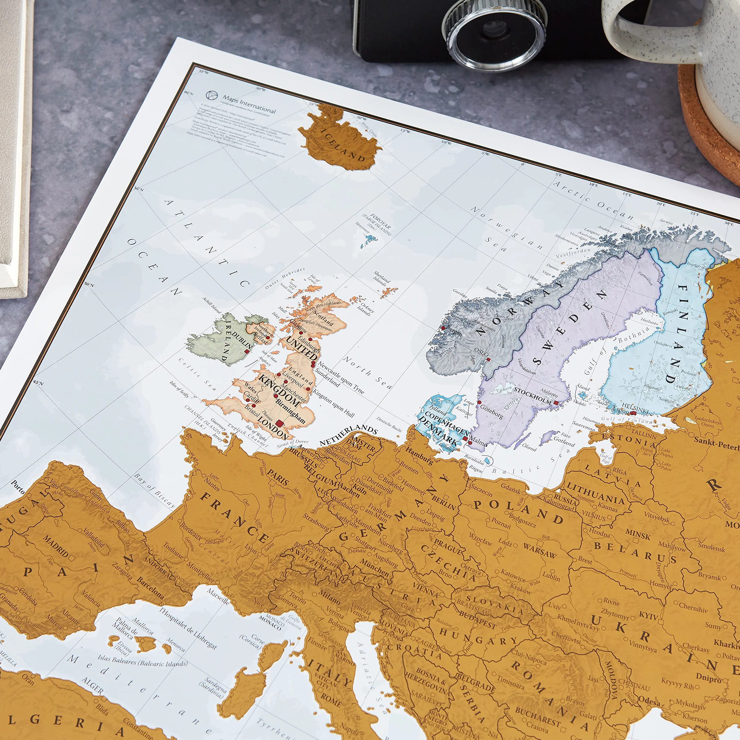 Zdrap mapę Europy – zdrap miejsca, które podróżujesz! - Szczegóły kartograficzne - 42 x 29,7 cm