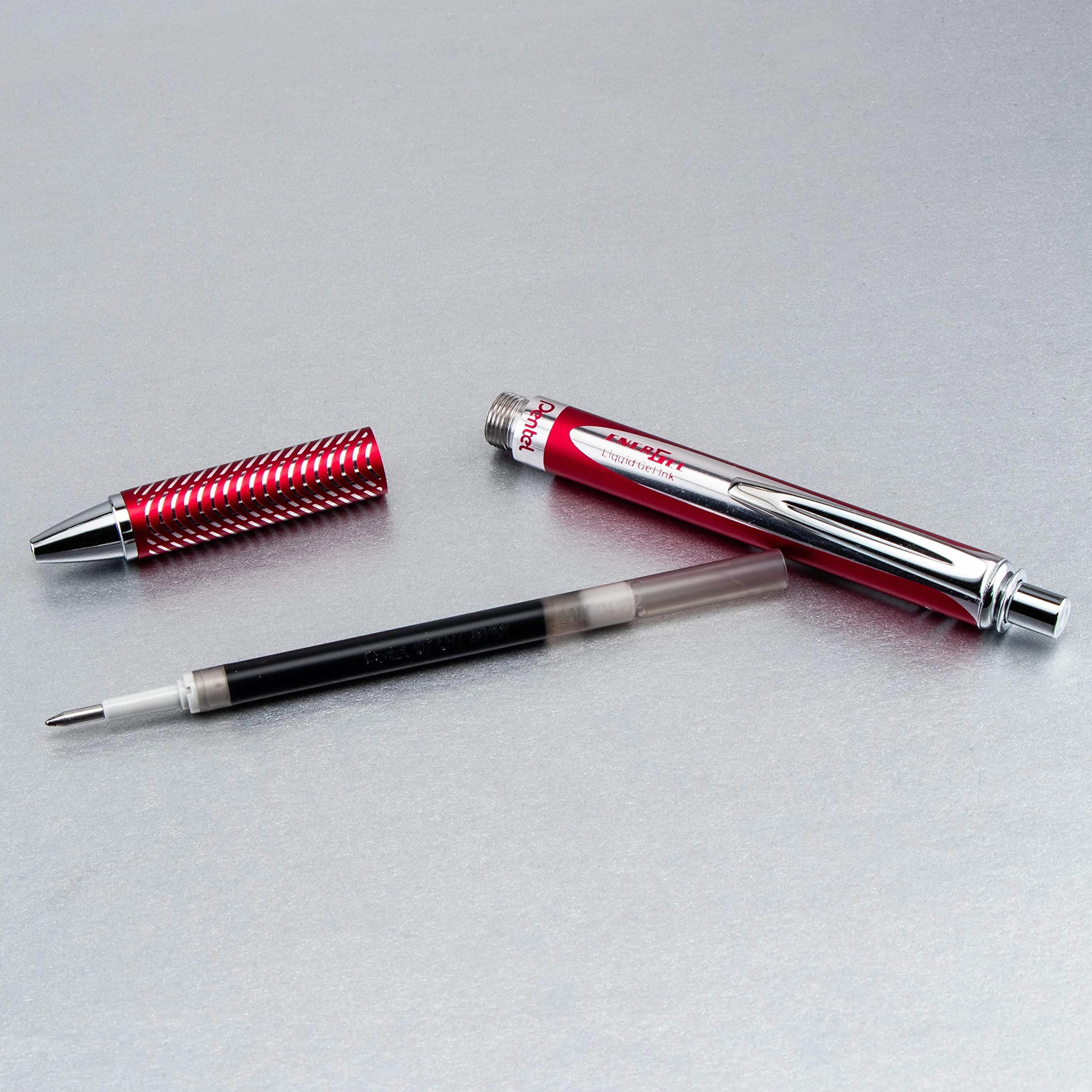Pentel EnerGel Sterling BL407-A Długopis żelowy z mechanizmem obrotowym, metalowa obudowa, 0,35 mm, srebrny/czerwony