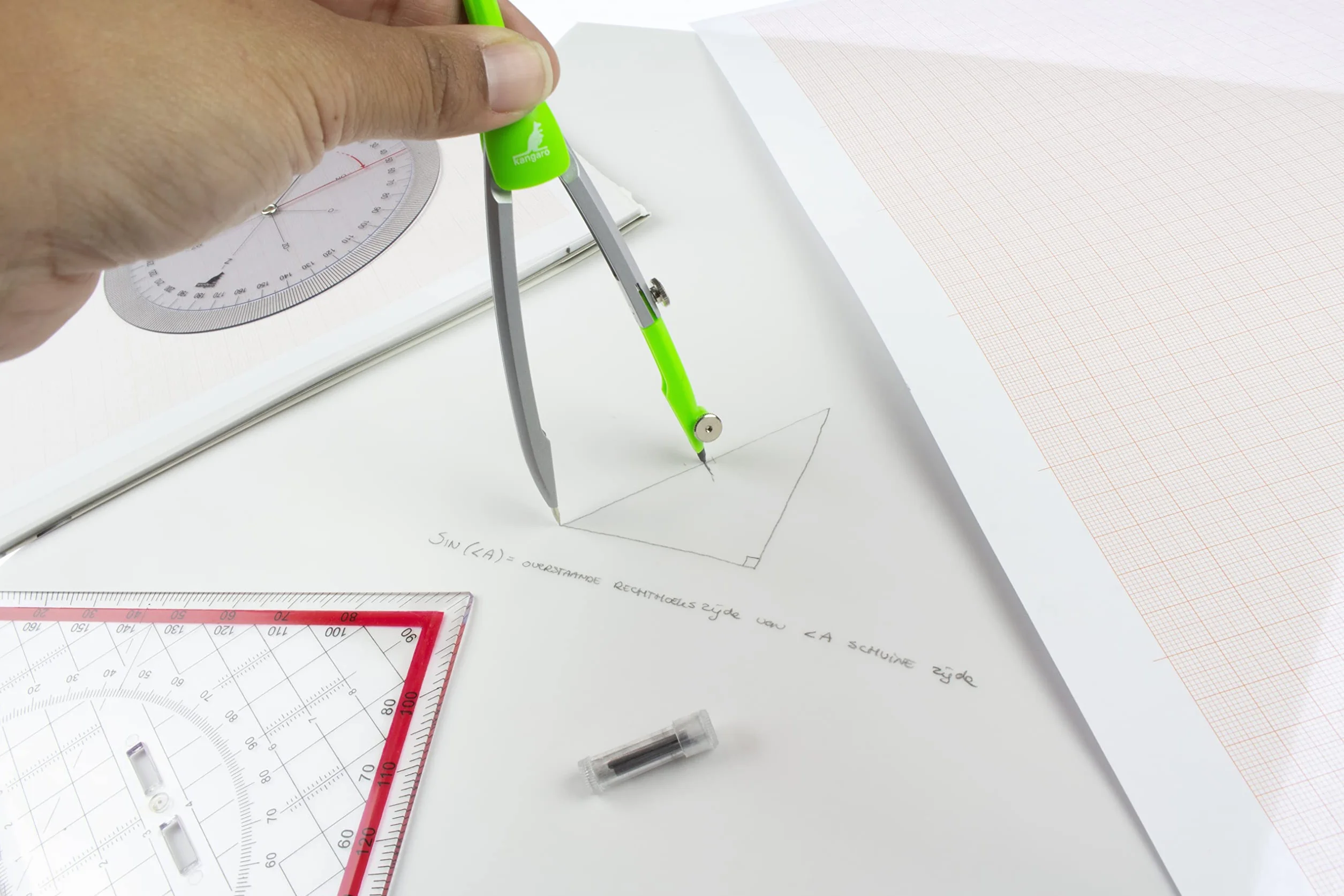 Kangaro Przezroczysty papier rysunkowy/milimetrowy DIN A4 24 strony papieru 80 g/m² z 1 arkuszem 1/5/10 mm pomarańczowy raster, K-770300
