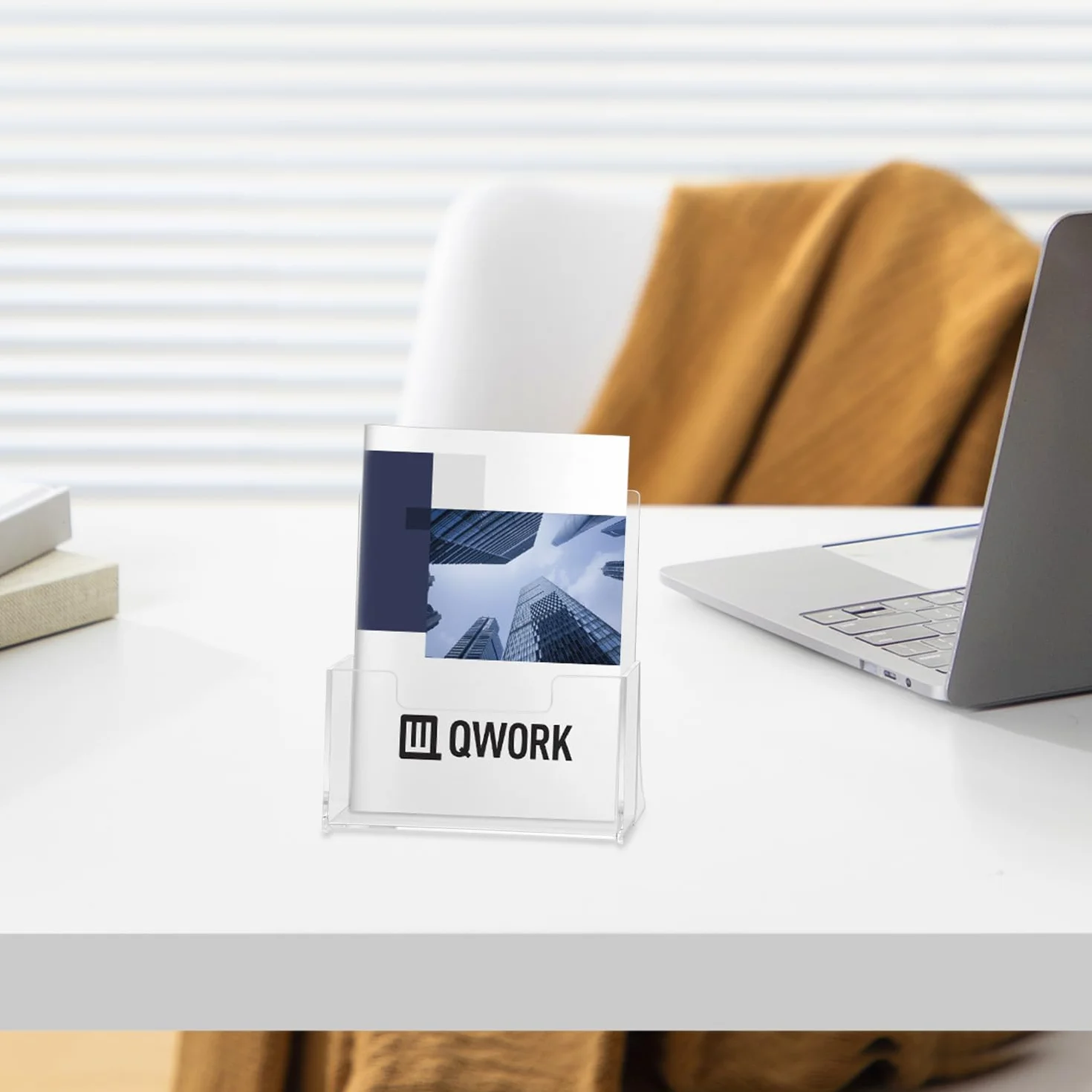 QWORK® 2-pak akrylowych wolnostojących broszur A5, stojak na ulotki, przezroczysty akrylowy stojak na ulotki