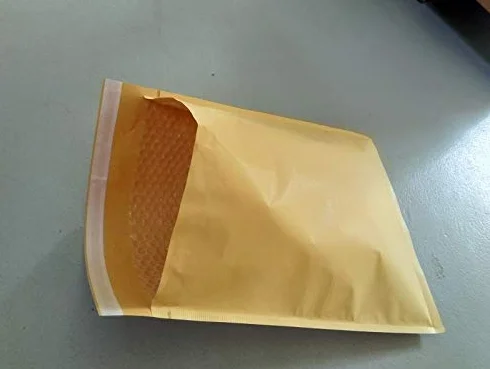Brązowe torby pocztowe wyścierane 100 sztuk Koperta bąbelkowa H8-8/H 29 x 37 cm