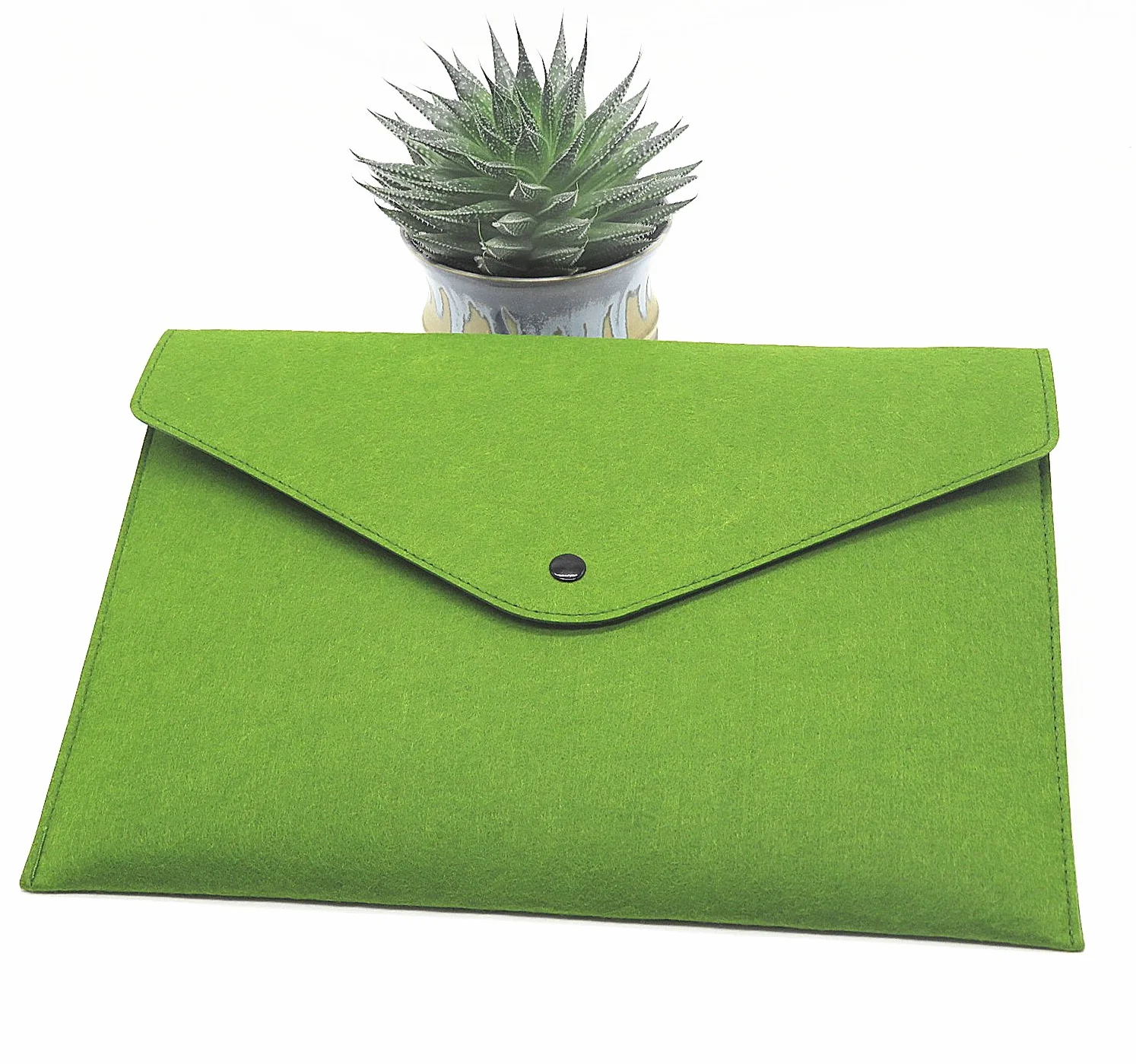 2 filcowe etui na dokumenty w formacie A4, teczka na dokumenty, aktówka, teczka na akta, teczka na dokumenty z zatrzaskiem, idealna do biura, szkoły, na uczelnię, 34 x 24 cm (zielona)