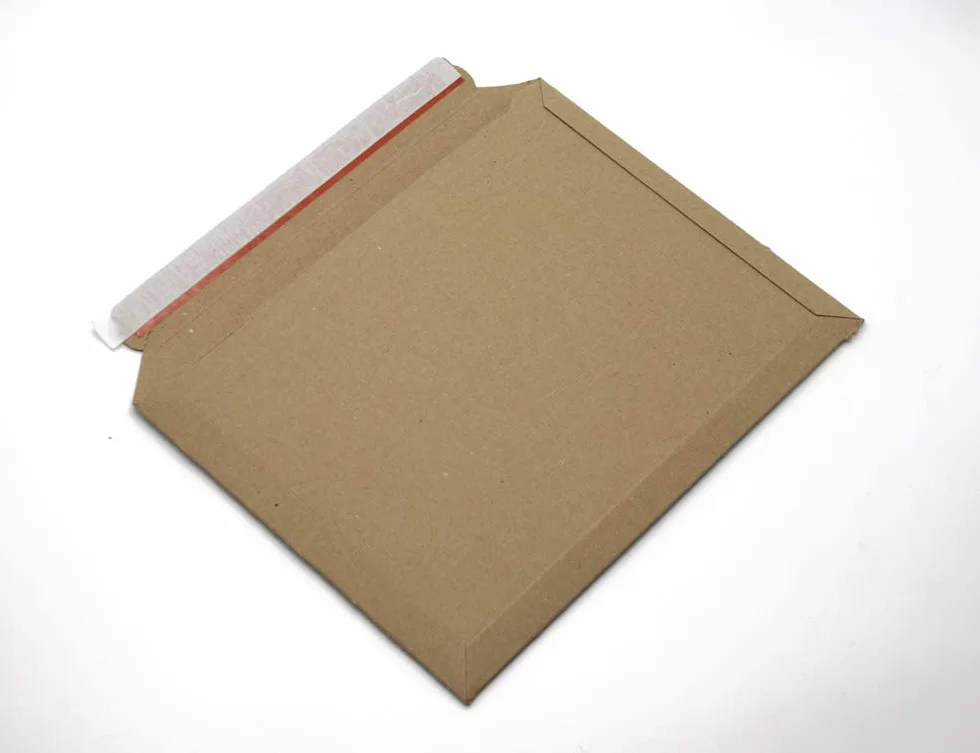 Koperty wysyłkowe brązowe pełne tektury DIN A5+ 215 x 270 mm 50 mm wypełnienia 100 szt.