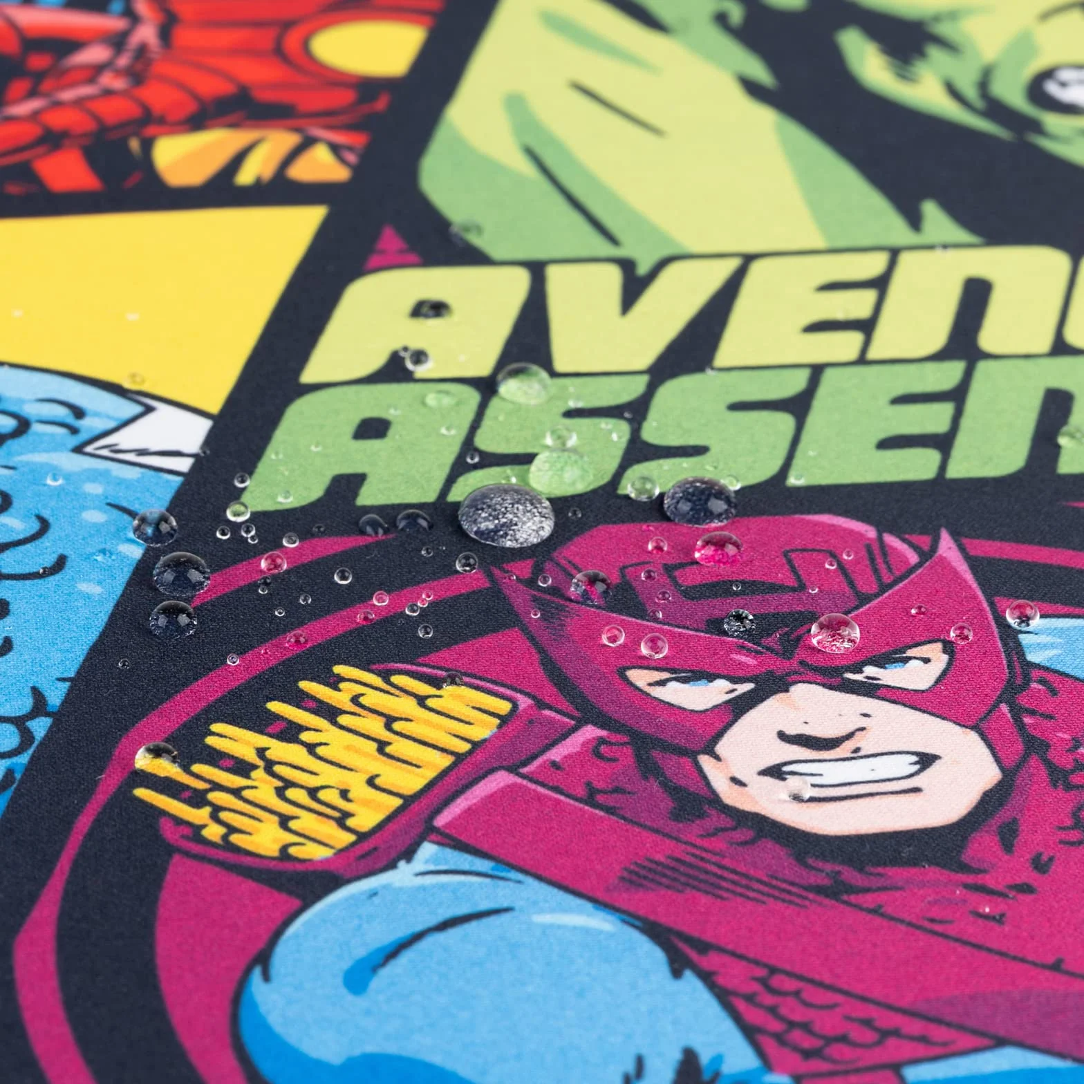 Erik Oficjalna Podkładka pod Mysz Marvel Avengers, Podkładka na Biurko 80 x 35 cm, Antypoślizgowa Gumowa, Podkładka pod Klawiaturę, Prezenty dla Fanów Avengers