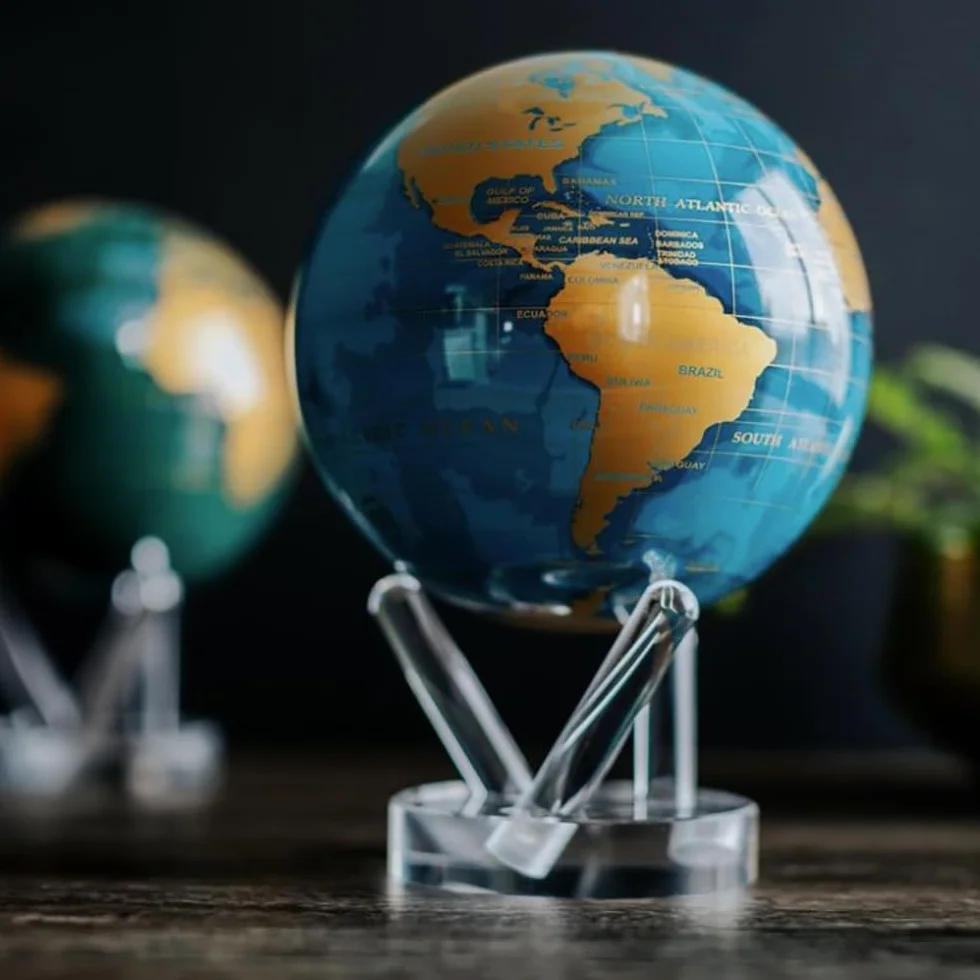 MOVA Globe Błękit Cerulean i Złoty Signature 6" Samonapędzający się globus zasilany światłem