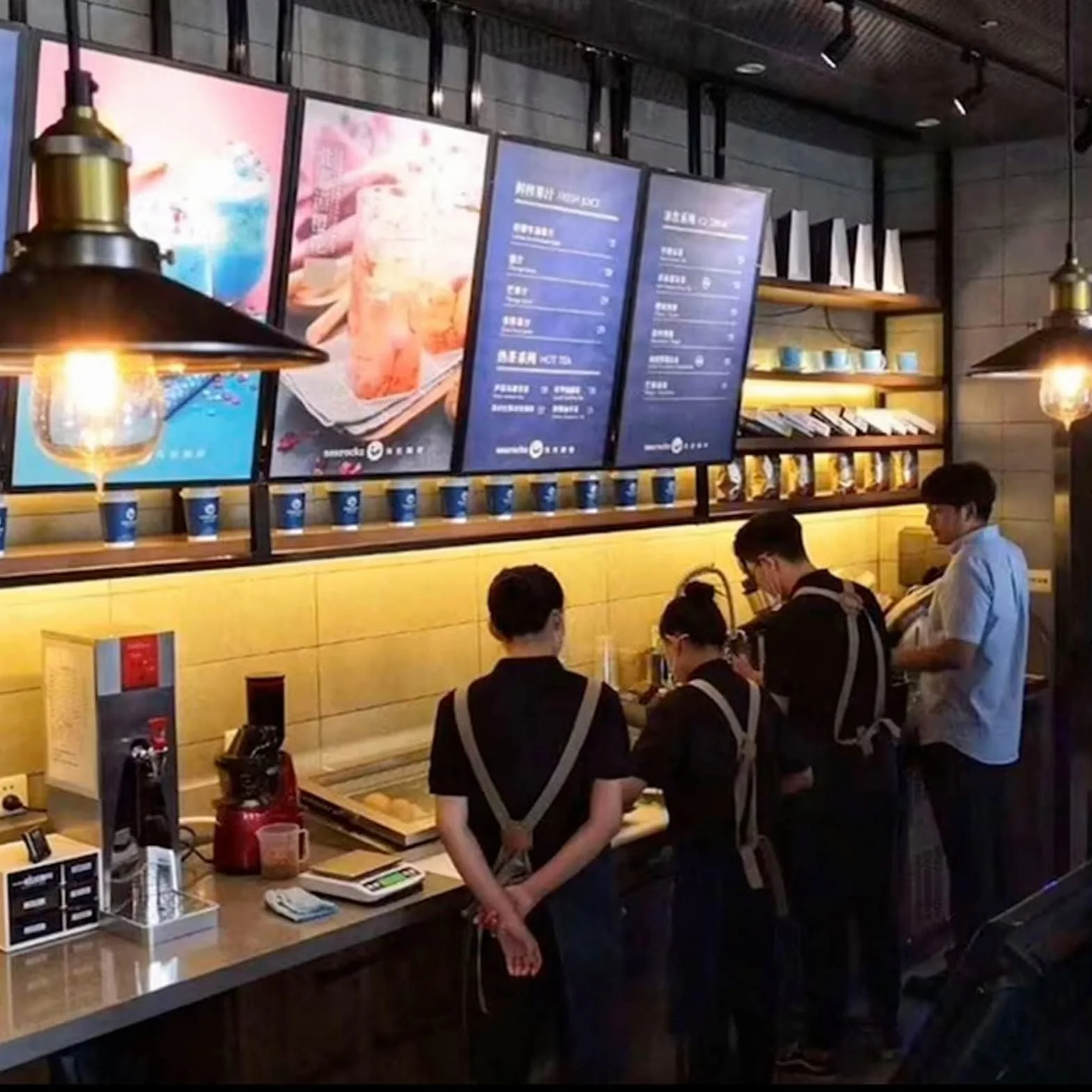Kanduo Tablica Menu Restauracja LED 60x40cm Ultracienka Kaseta LED z Ramką Zatrzaskową Podświetlany Wyświetlacz Plakatowy Ramki Reklamowe 4 szt.