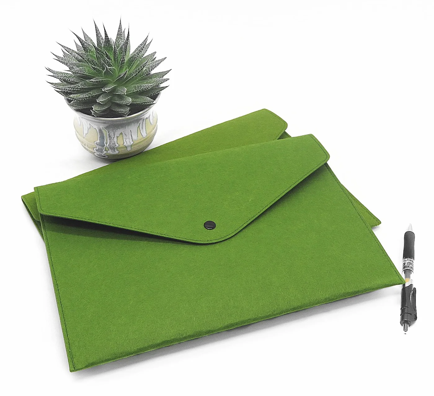 2 filcowe etui na dokumenty w formacie A4, teczka na dokumenty, aktówka, teczka na akta, teczka na dokumenty z zatrzaskiem, idealna do biura, szkoły, na uczelnię, 34 x 24 cm (zielona)