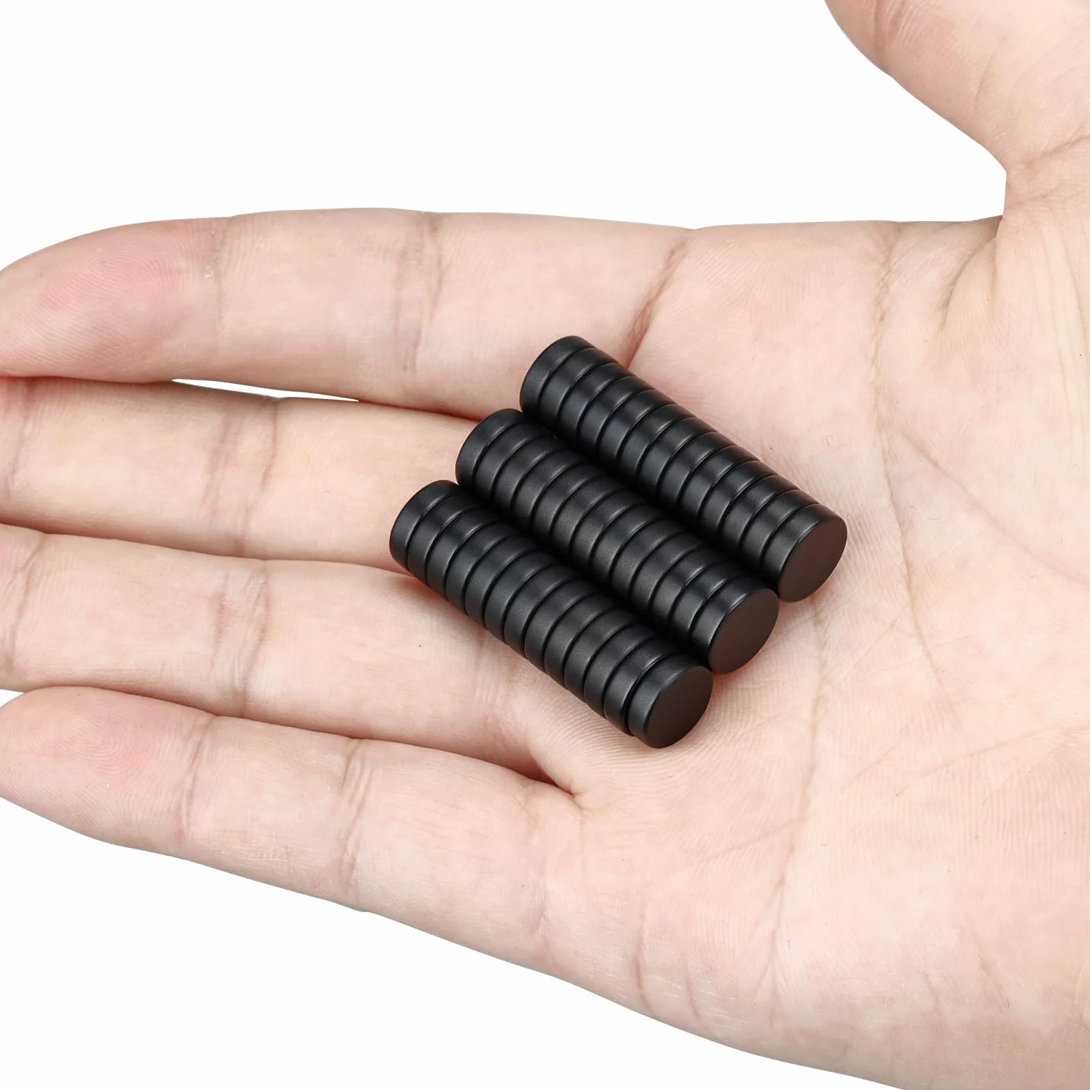 Magnesy biurowe 40 szt. 10 x 3 mm czarne okrągłe mocne do rękodzieła